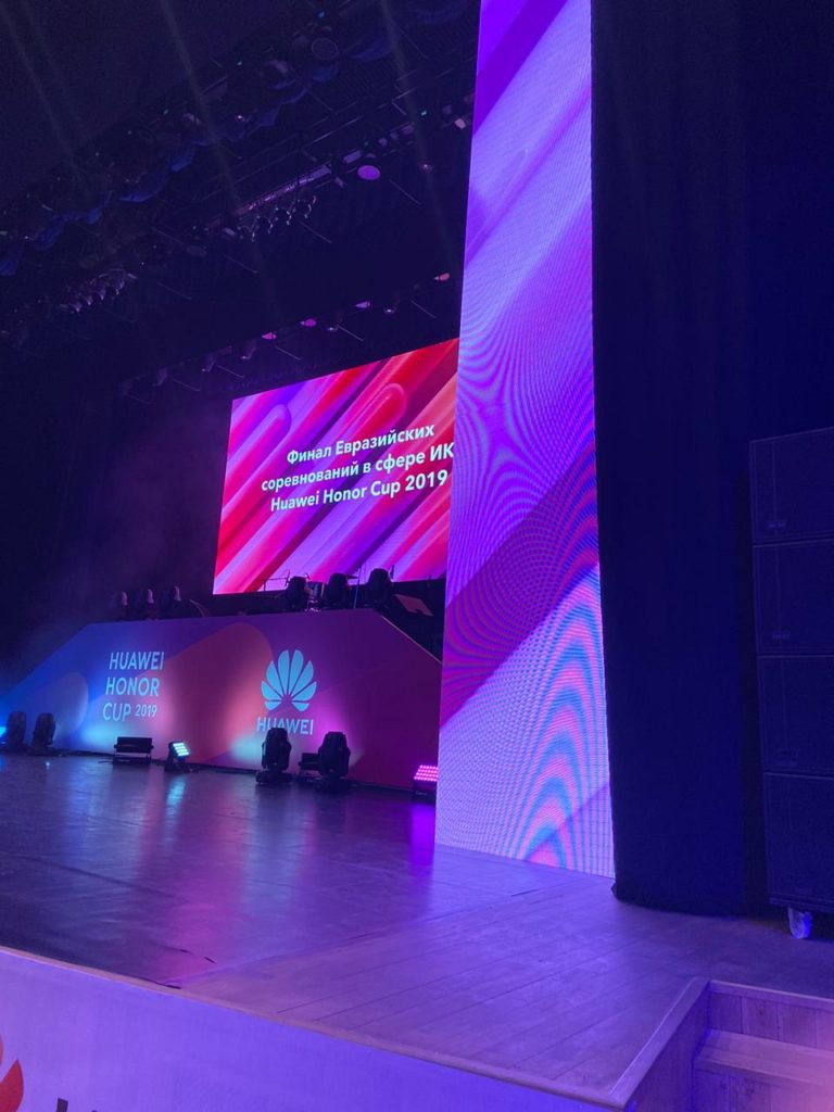 Аренда оборудования на мероприятие Huawei Honor Cup 2019: Финал Евразийских соревнований в сфере ИКТ (1 ноября 2019 года) - фото 3