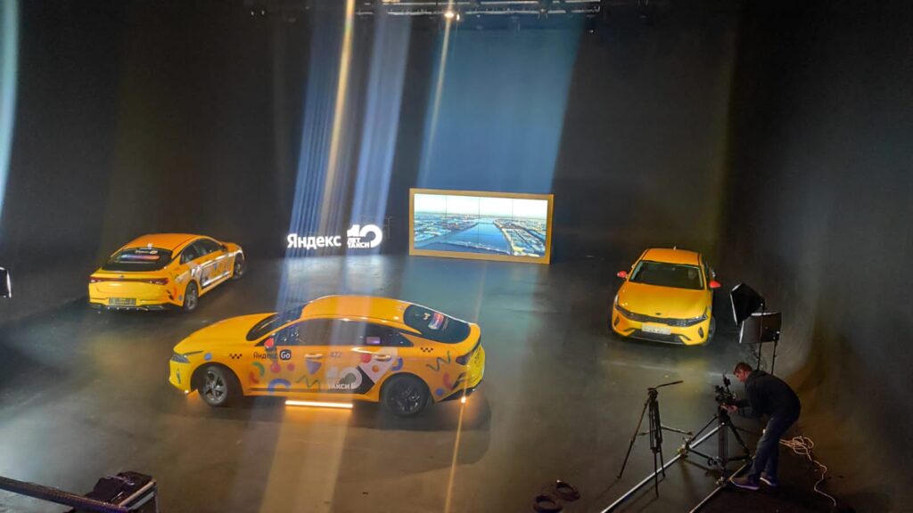 Аренда оборудования на мероприятие 10 лет Яндекс Такси, ноябрь 2021 - фото 2